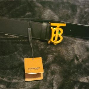 Burberry belt
